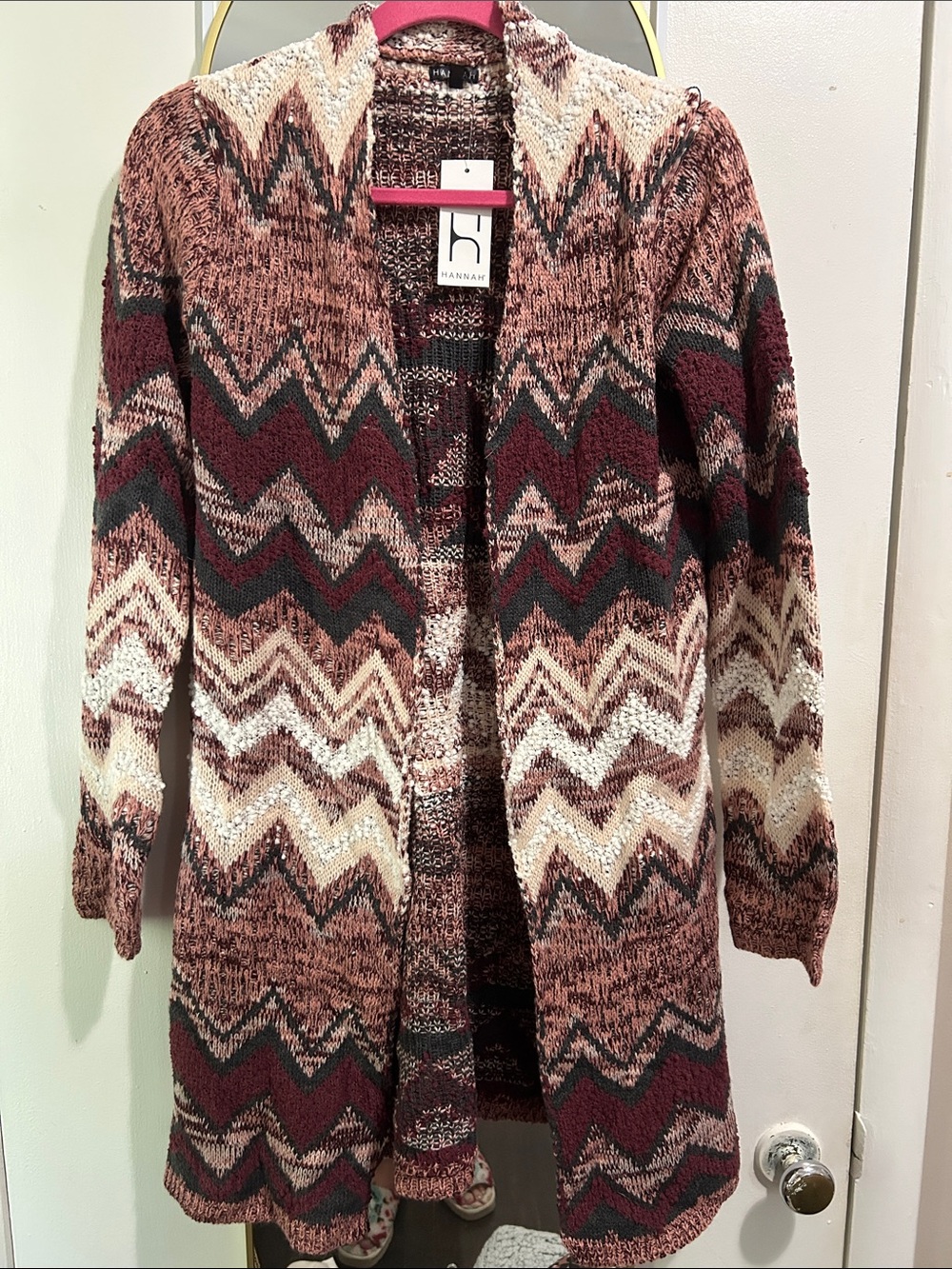 Hannah Burgundy, Cream & Gray Zigzag Open-Front Cardigan